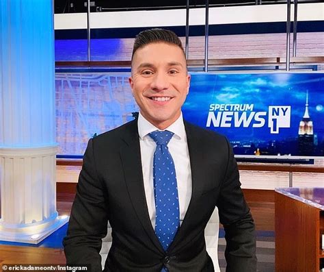 Gay Weatherman Fired After Webcam Footage Leaked To His。